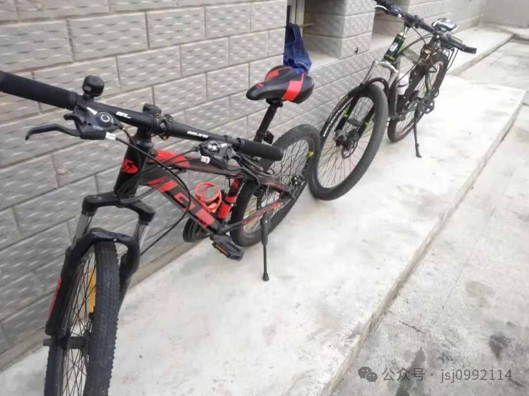 一萬元跑步機(jī)什么牌子好_跑步機(jī)好一點(diǎn)的牌子_牌子跑步機(jī)萬元好還是千元