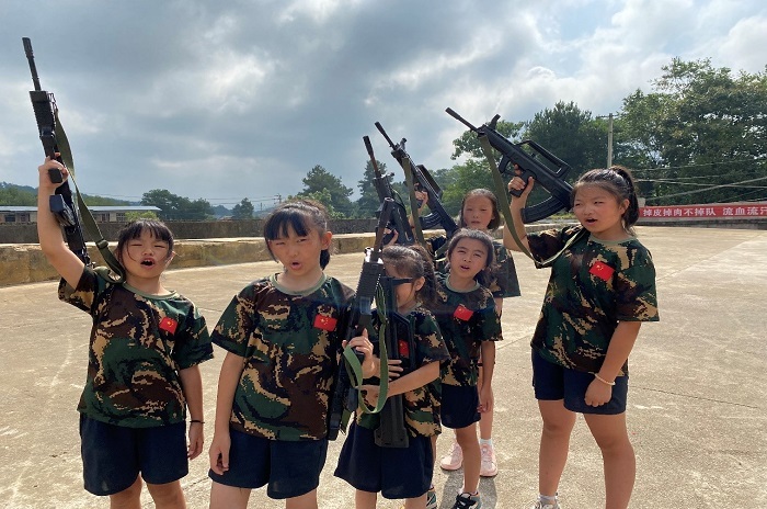 kaiyun體育 7天急救訓練+CS大戰(zhàn)+輕武器知識講解|“先鋒特戰(zhàn)”軍事體驗夏令營