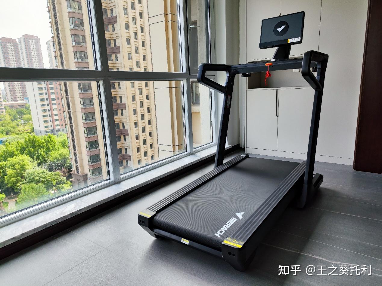 pg網(wǎng)賭軟件下載 2024年雙11跑步機(jī)推薦，家用跑步機(jī)哪家強(qiáng)？麥瑞克跑步機(jī)—幻影X7上手體驗(yàn)及測評~