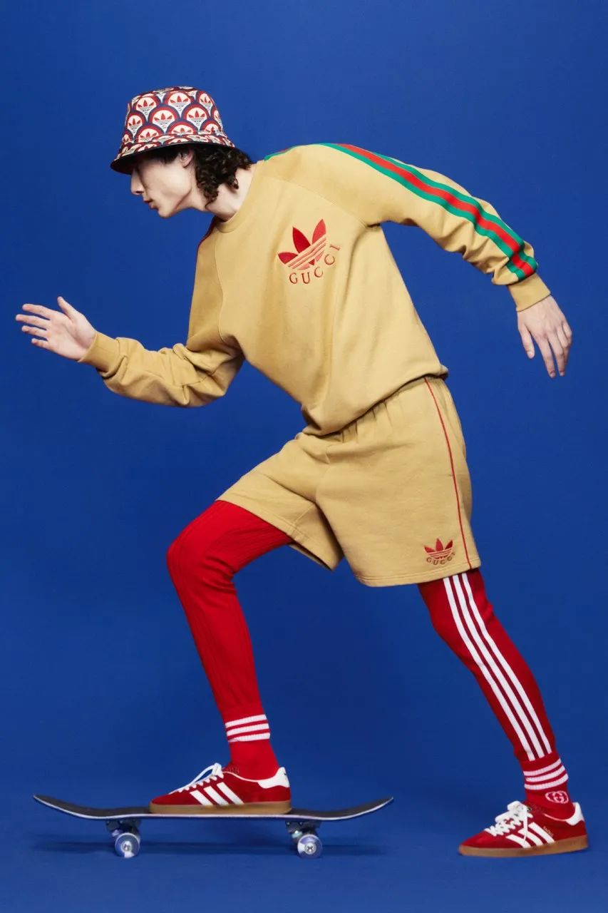 阿迪達(dá)斯運(yùn)動(dòng)手套_手套健身引體向上_adidas健身手套