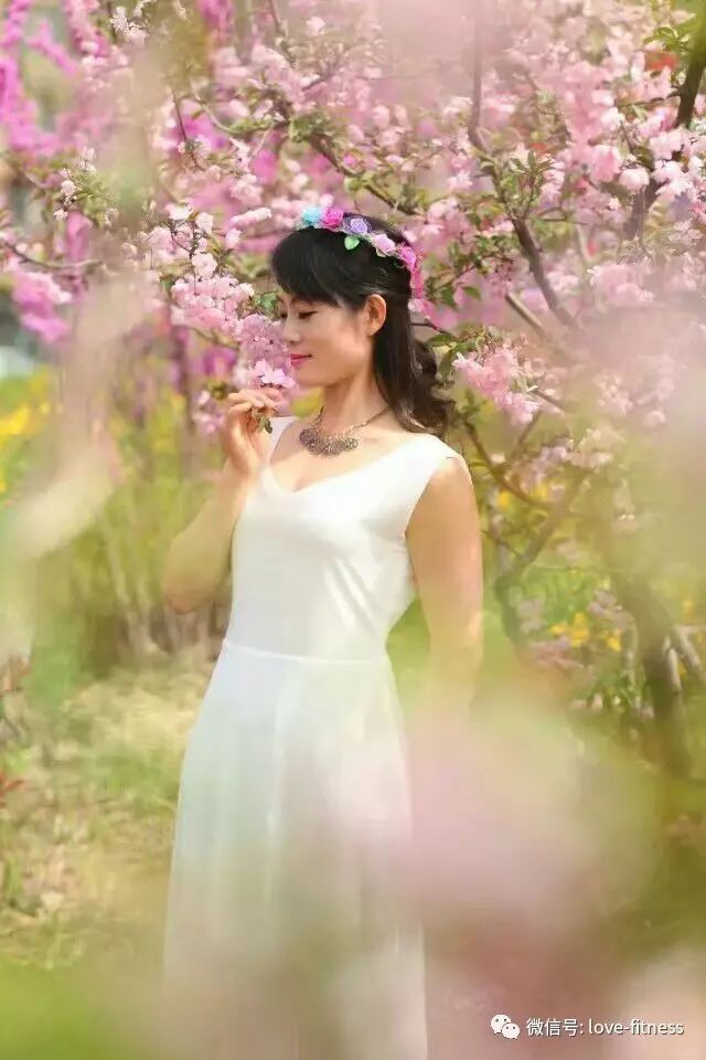運(yùn)動(dòng)健身手套_健身手套_健身手套的戴法