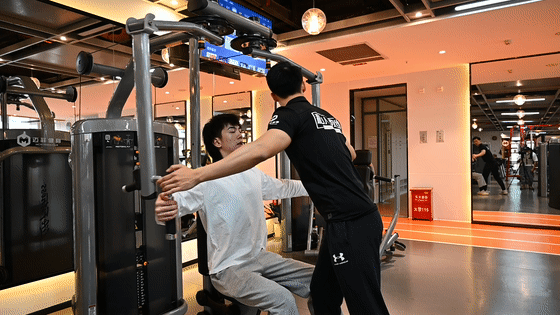 健身訓(xùn)練手套_新手健身手套_健身運(yùn)動手套
