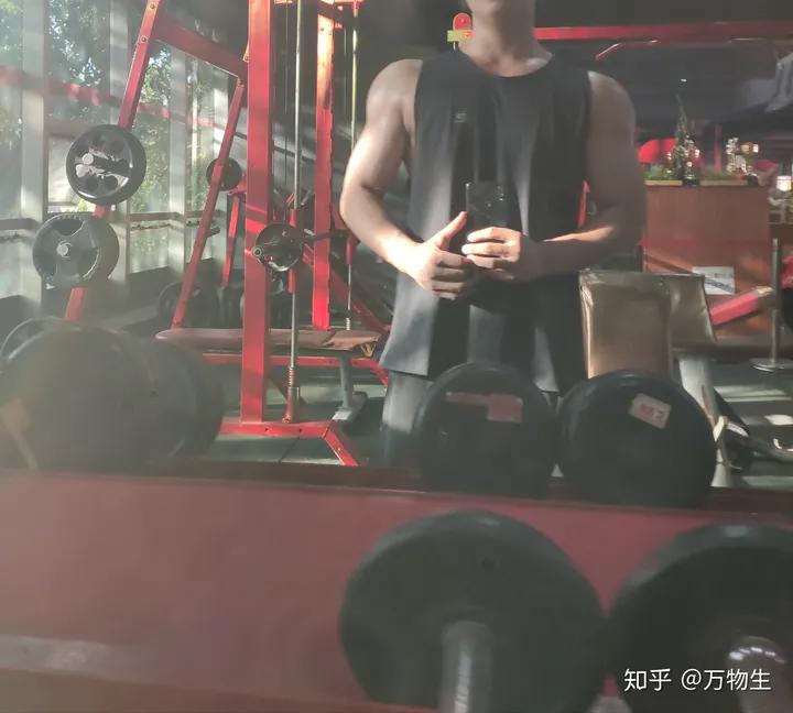 云開(kāi)·全站APP登錄入口 健身裝備怎么選？