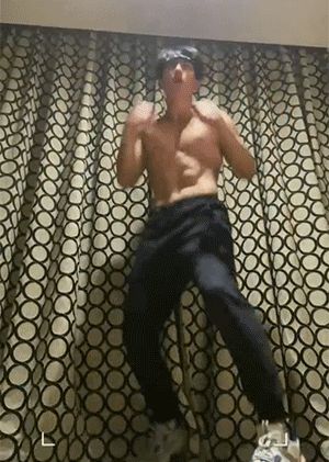 pg娛樂(lè)電子游戲 41歲吳尊肌肉上熱搜：果真健身的人都是老樣子