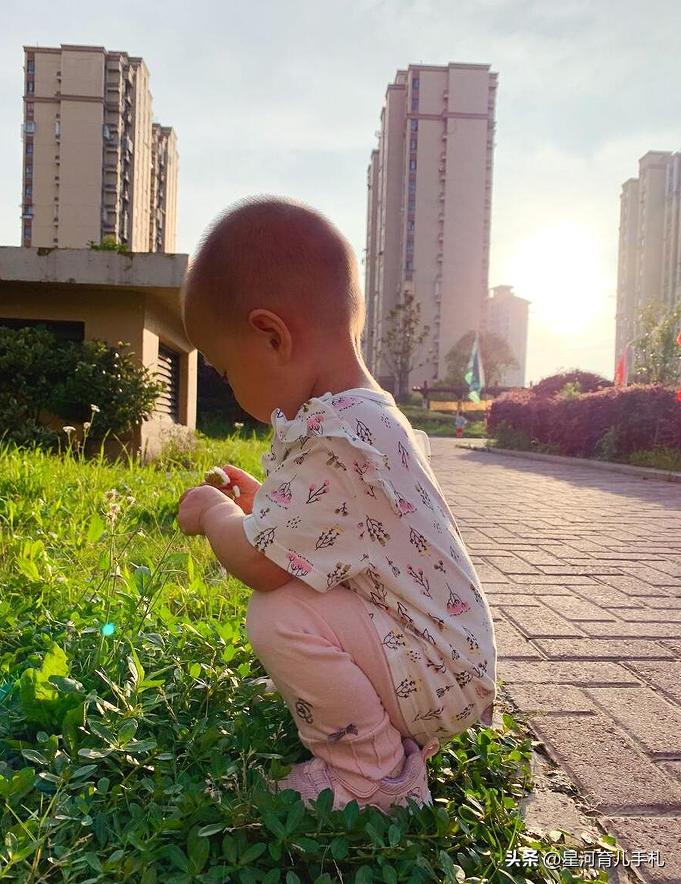 如何教寶寶如廁_什么時(shí)候可以訓(xùn)練幼兒大小便_如廁訓(xùn)練方法