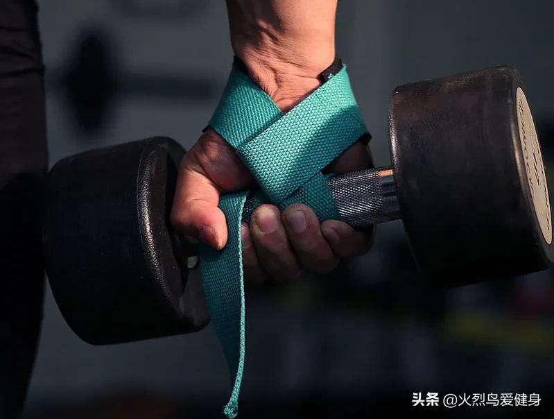 健身手套大小怎么選_健身手套小還是大點好_健身手套