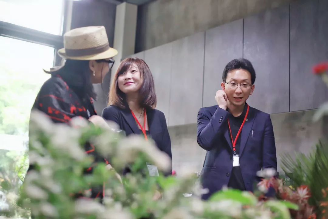 極限運動手套_健身手套越緊越好嗎_極限健身手套