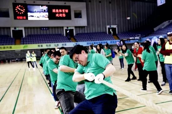 極限健身手套_極限運動手套_健身手套越緊越好嗎