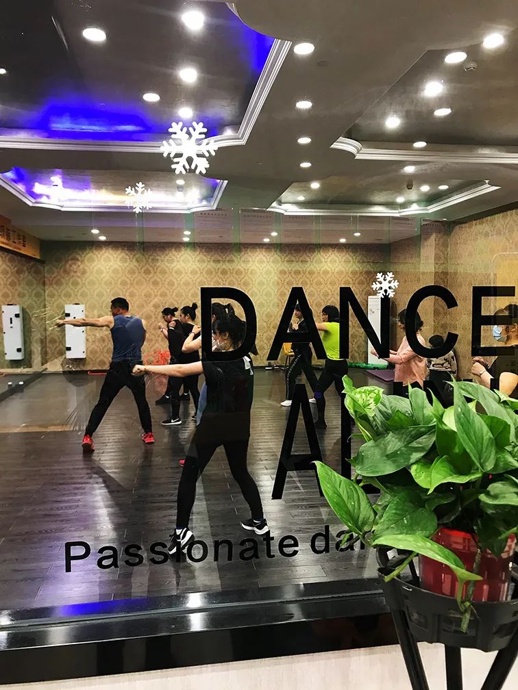 肚皮舞pose_肚皮舞是有氧運動嗎_有氧操肚皮舞