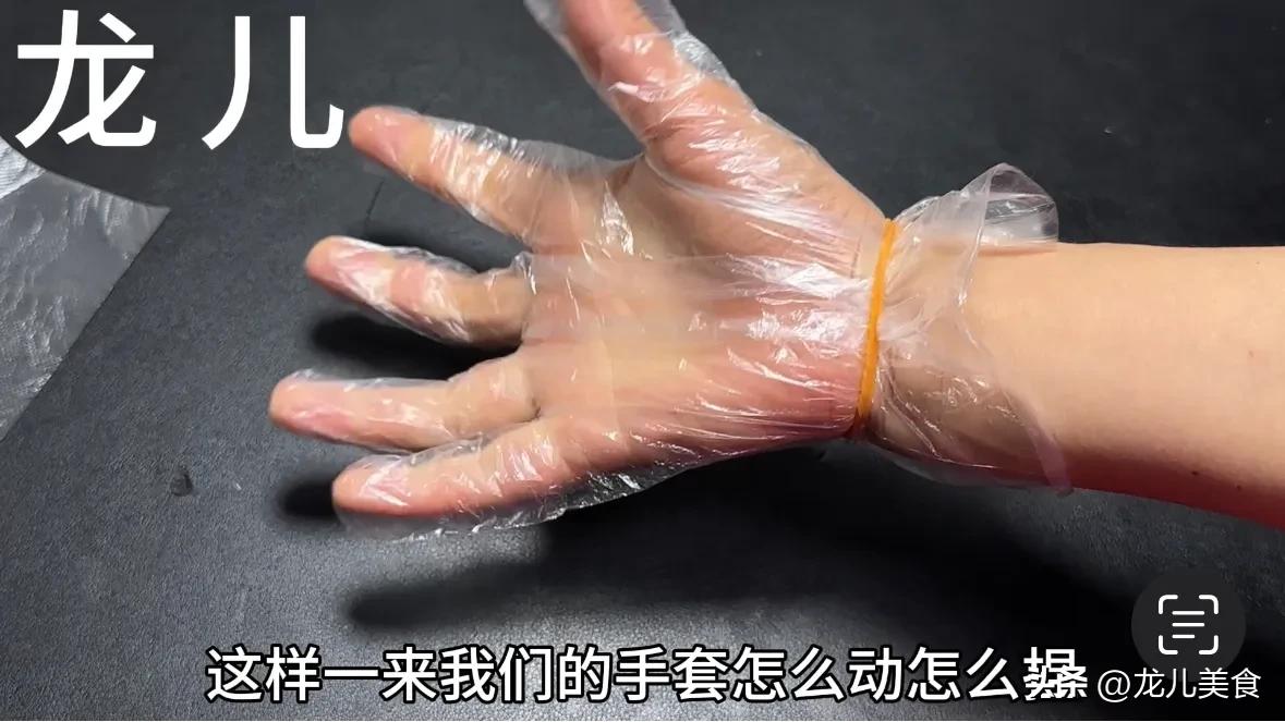 一次性手套正確戴法_健身手套松一點(diǎn)_戴手套的正確方法