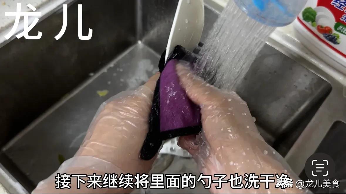 戴手套的正確方法_健身手套松一點(diǎn)_一次性手套正確戴法